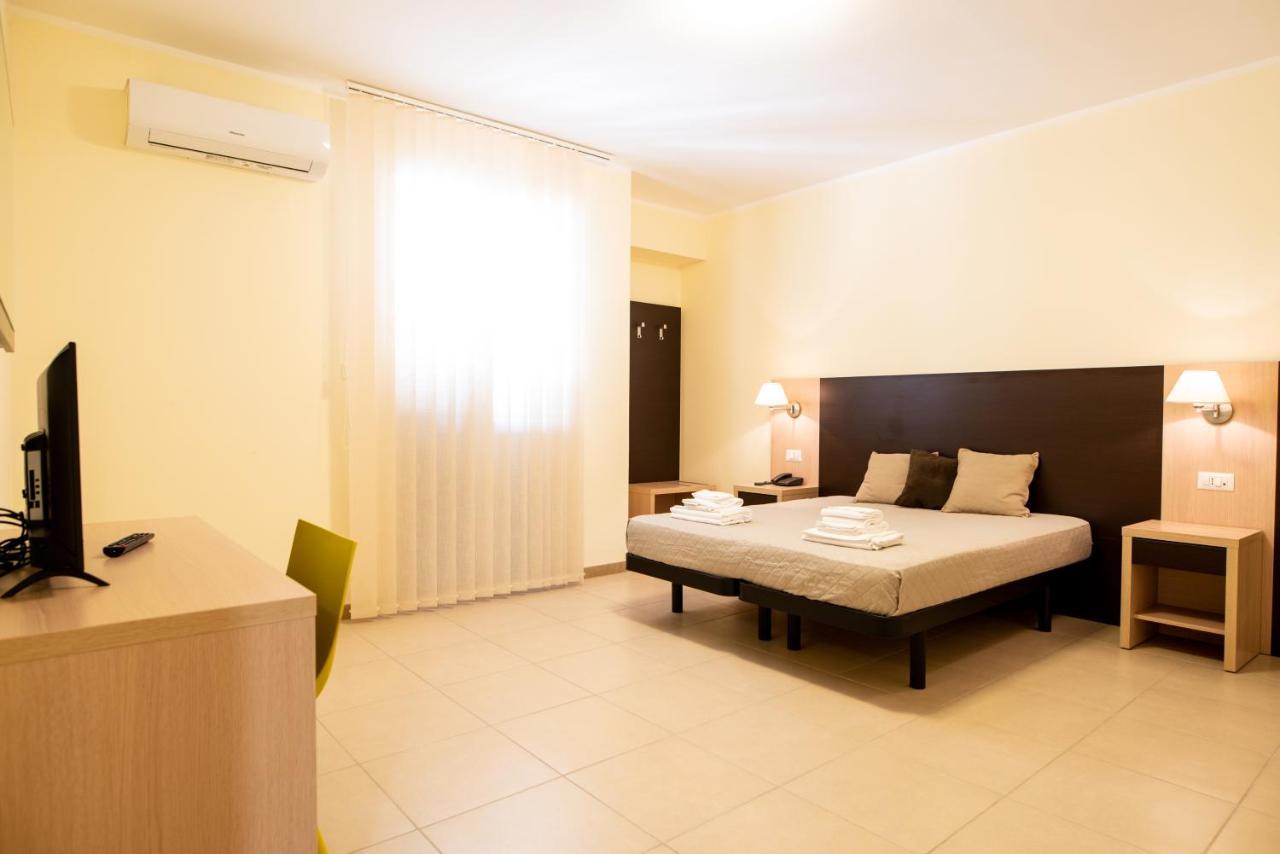 Grammichele G&G Hotel מראה חיצוני תמונה